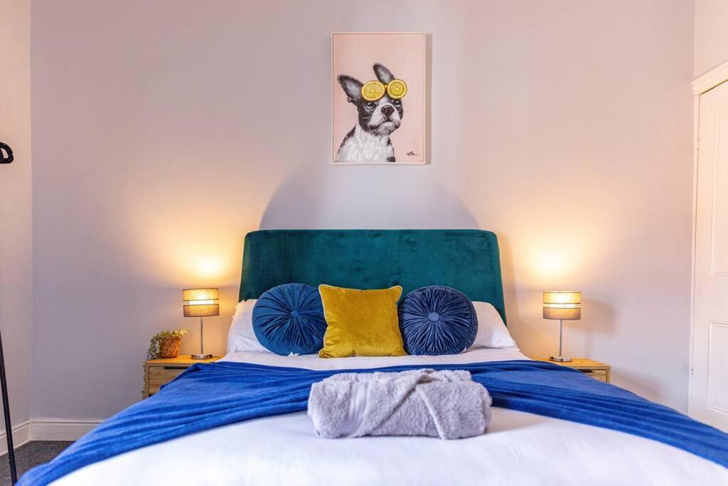 Glasswing Stays Liquorice Lodge คาสเซิลฟอร์ด ภายนอก รูปภาพ